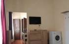 Vand apartament 2 camere semicentral