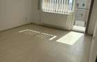 Apartament de vanzare - 3