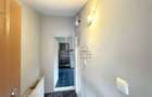 Apartament peste garaj/terasa/curte/parcari.