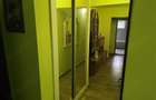 Vand apart 3 camere etaj1 micalaca300 pers fizica - 2