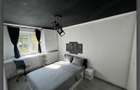 Proprietar inchiriez apartament 2 camere, etaj 1, centrala, renovat