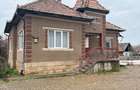 Teren si ,Spatiu Comercial, de Inchiriat Floresti, Strada Avram Iancu Nr. 309