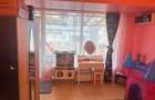Vand apartament pe 2 niveluri