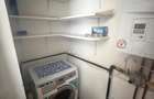 Ofer spre inchiriere apartament 3 camere decomandat