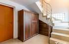 Casa / Vila cu 8 camere de vanzare in CHIAJNA - Chiajna (Bucuresti-Ilfov)