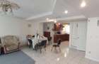 Casa de vanzare Suceava ideal AirBnB Triplex 356mp cu bai, bucatarii, utilitati separate 5 parcari - 6