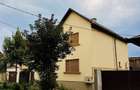Casa cu etaj P+1 , total mp construiti: 122,renovata si gata de mutare,Str.Draganilor Mun.Satu Mare - 2