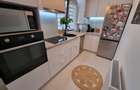 Apartament modern, 2 camere, parcare, parter, strada Cetatii