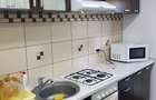 Dau in chirie ap 3 camere - 2