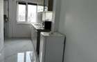 Inchiriez apartament 2 camere decomandat - 1