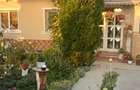 Vand casa din caramida + dependinte + teren 1500m2 in loc. Secuieni Noi, jud Neamt - 1