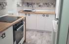 Inchiriez apartament.