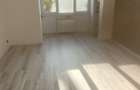 Vand apartament 2camere cf 1 et1