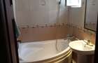 Apartament cu 3 camere decomandat în Central - 3