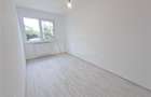 Apartament 3 camere, etaj 1, nemobilat, cu centrala, zona Bazinul de I - 8