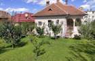 Casa de vanzare in Andrei Muresanu zona exclusivista! - 1
