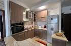 Apartament cu 3 camere de inchiriat Cosmopolis