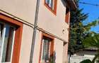 Persoana fizica vand casa cu etaj, beci, garaj zona garii Adjud Vrancea - 13