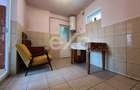 Casa cu 3 camere ?i teren 1.140 mp toate utilita?ile, an - Pucioasa (Dambovita)
