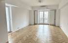 Inchiriez Apartament 4 camere Unirii langa Metrou - 1