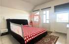 Casa cu Potential Multiplu, Pretabila Pentru Doua Familii sau Business