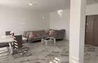 Inchiriez apartament 3 camere + loc parcare