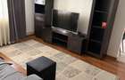 inchiriez apartament cu 3 camere - 2