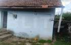 Casa de vanzare Unirea 1 aproape de centrul comunei , 35mp s - 9