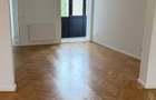 Proprietar vand apartament 2 camere (posibil 3) zona Pia?a Amzei - 17