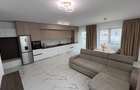 Inchiriez apartament cu 2 camere et 1 complet utilat si nou + parcare
