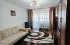Apartament cu 3 camere decomandat în Berceni