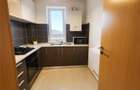 Apartament 2camere,luminos, decomandat,parcare,boxa,luminos, - 1