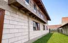 Casă cu 3 camere cu Teren 2875 Mp în Bethausen - 3