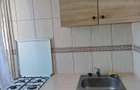 Ofer spre inchiriere apartament cu o camera situat in zona Ghe. Doja, mobilat,utilat , etaj 2.Pret 250 euro.Telefon 0757316721. - 6