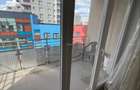 Apartament 2 camere, decomandat - zona Tractorul