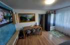 Vand apartament 3 camere Et.2 Micro 15 - Satu Mare - 9