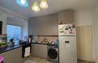 Apartament cu doua camere de vanzare in Piata Sfatului