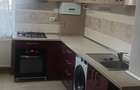 Inchiriez apartament 4 camere.