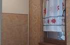 Garsoniera in bloc de apartamente Podu Ros liceul Emil Racovita