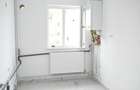Ap. 2 camere. Parc Aurora-Vest. Decomandat. et. 8/10. Proprietar - 11