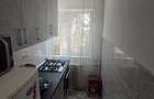 Inchiriez camera intr-un apartament de 3 camere pt. elevi de liceu - 1