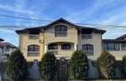Corbeanca - Petresti Stradal Casa P+E1+M sup. 398 mp pt comercial biro - 2