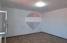 Spa?iu comercial de 50mp de inchiriat in zona Ultracen... - 2