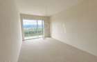 Apartament 3 camere de vanzare in Floresti