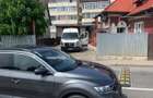 Vanzare teren ?i casa veche