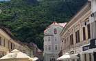 Apartament cu pod mansardabil in casa ingrijita - Piata Sfatului , Republicii - 1