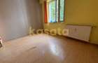 3 camere | Etaj 1 | 2 băi | 2 debarale | Decomandat | Zona Vitan