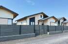 Casa individuala 4 camere 2 bai Frumusani mutare imediata - 1