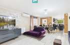 Horia: 4 camere + mansarda de 110 mp