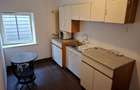 Apartament modest cu 2 camere de închiriat, la demisol - Cotroceni - comision 0% - 7